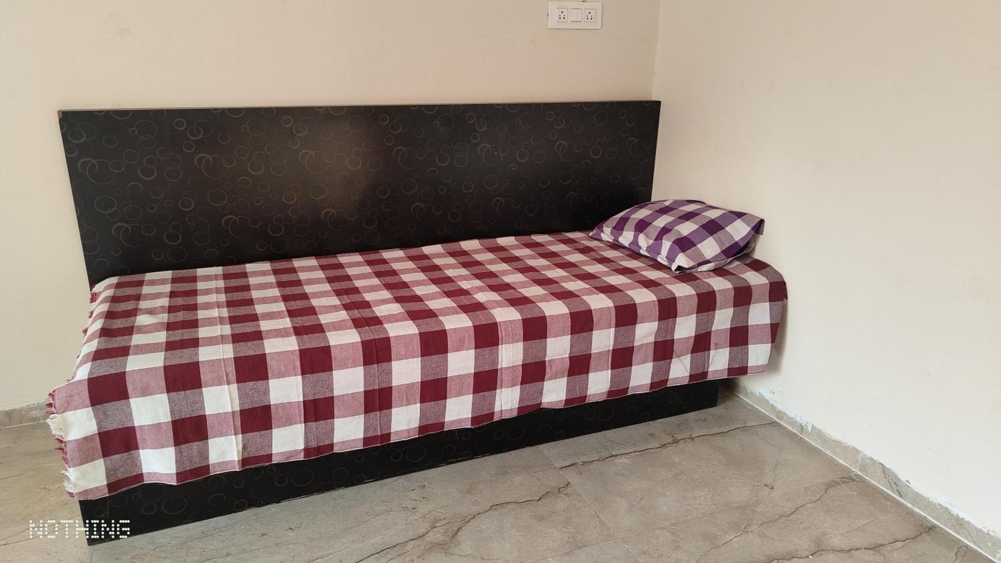 Hotel Aadishkti Bhakt Nivas Tuljapur Pokój zdjęcie